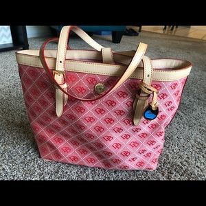 Dooney & Bourke Purse